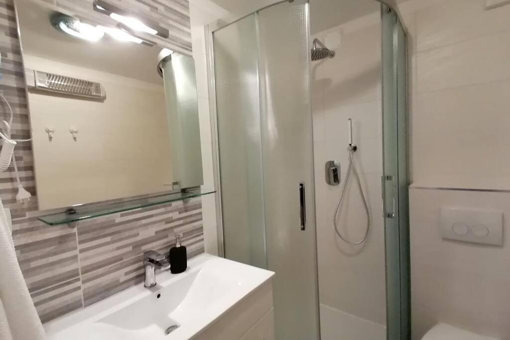 Apartment Veli Dvor Црес Экстерьер фото